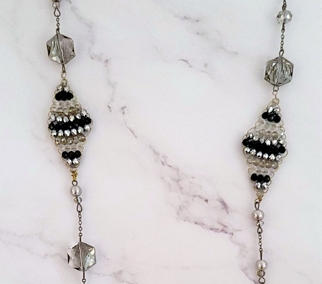 Set of Crystal Beads Necklace with Earrings